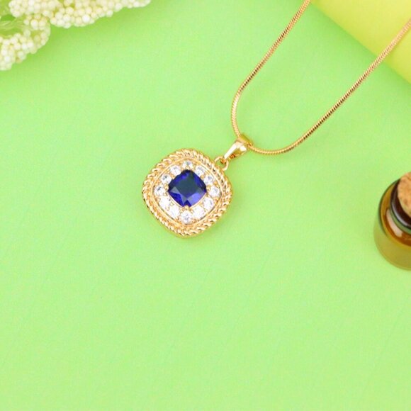 "Elegant Blue Square Pendant with Sparkling Crystal Border, XPPT1664 - Picture 11 of 13